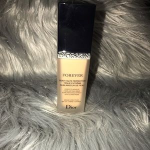 Dior Liquid Foundation (023)
